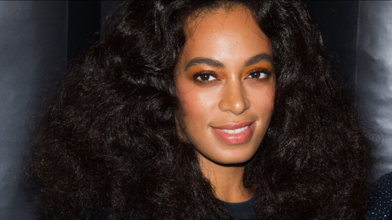 Solange Knowles Bio, Net Worth 2021, Life, Facts