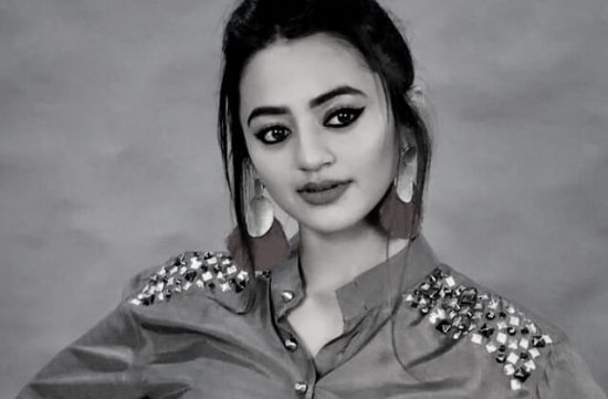 Helly Shah Indian television actress Wiki ,Bio, Profile, Unknown Facts and Family Details revealed